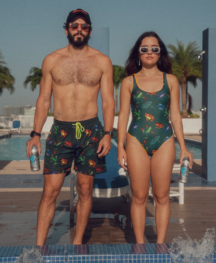 Tripping Animals swim capsule #3