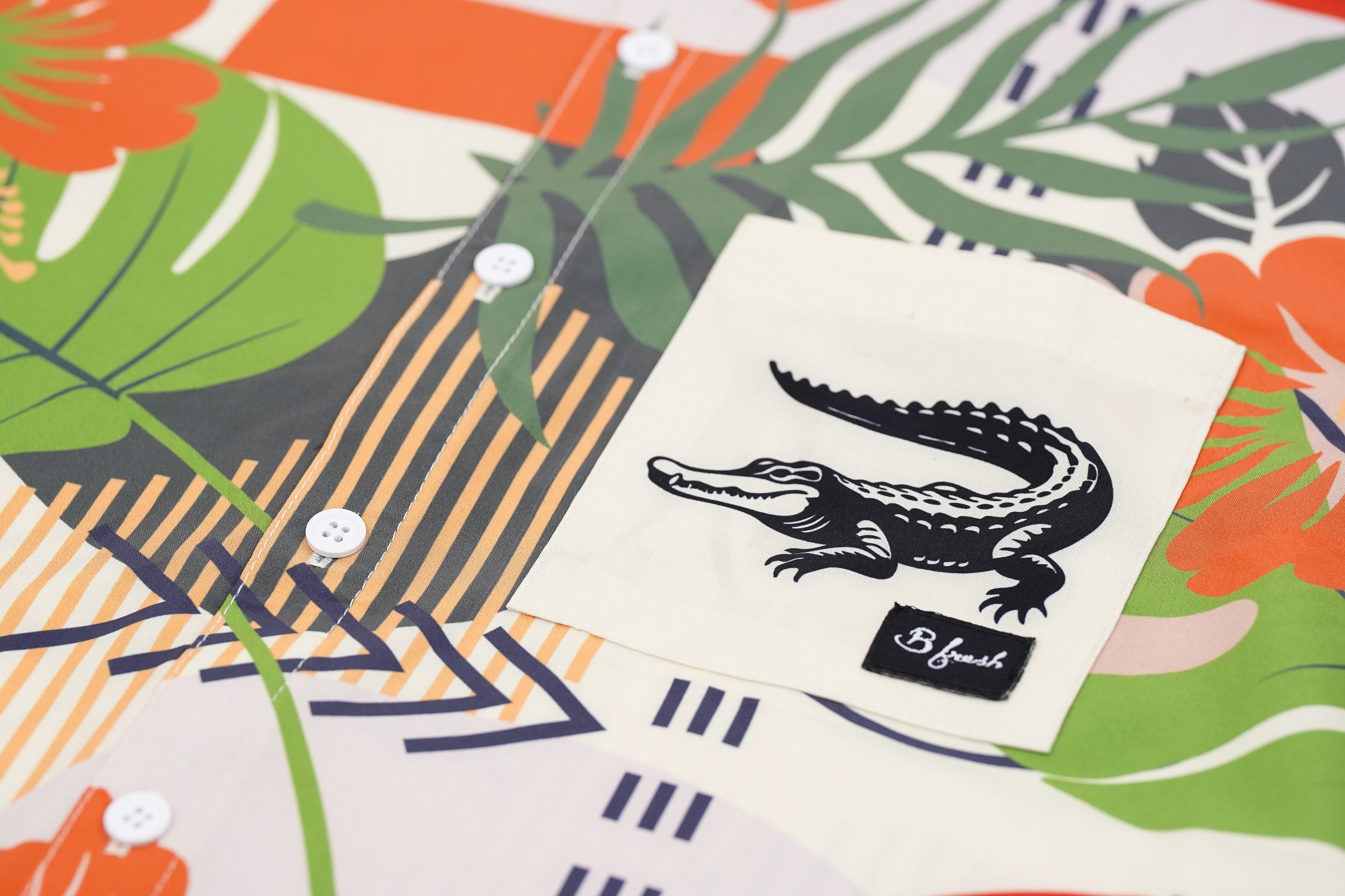 Botanical Alligator chest pocket 