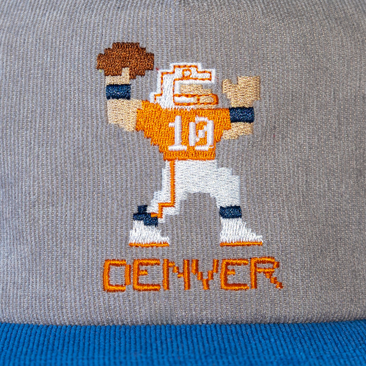 Tecmo Denver Nix 8 Bit - Hat