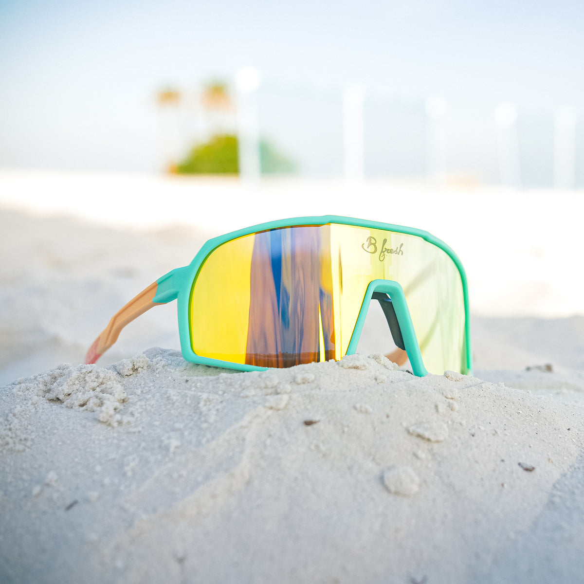 Everything&#39;s Peachy - Sun Blockers