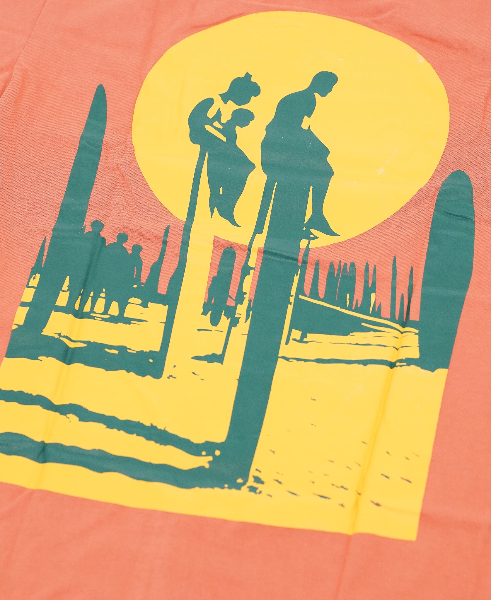 dusk surfers 